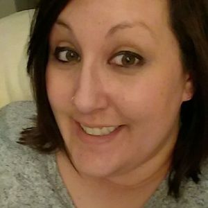 Meet your Posher, Carissa